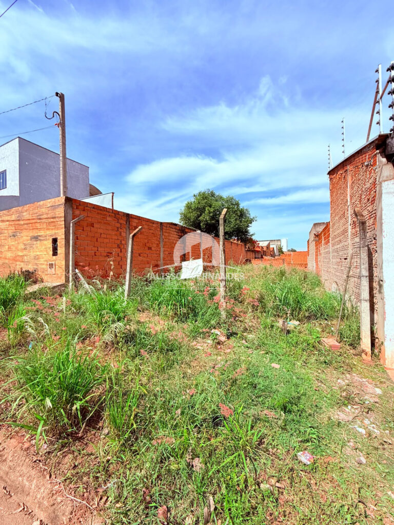 imoveisterreno-a-venda-no-jardim-sao-rafael-em-leme-sp