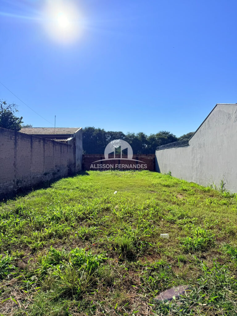 terreno a venda no jardim juana em leme sp