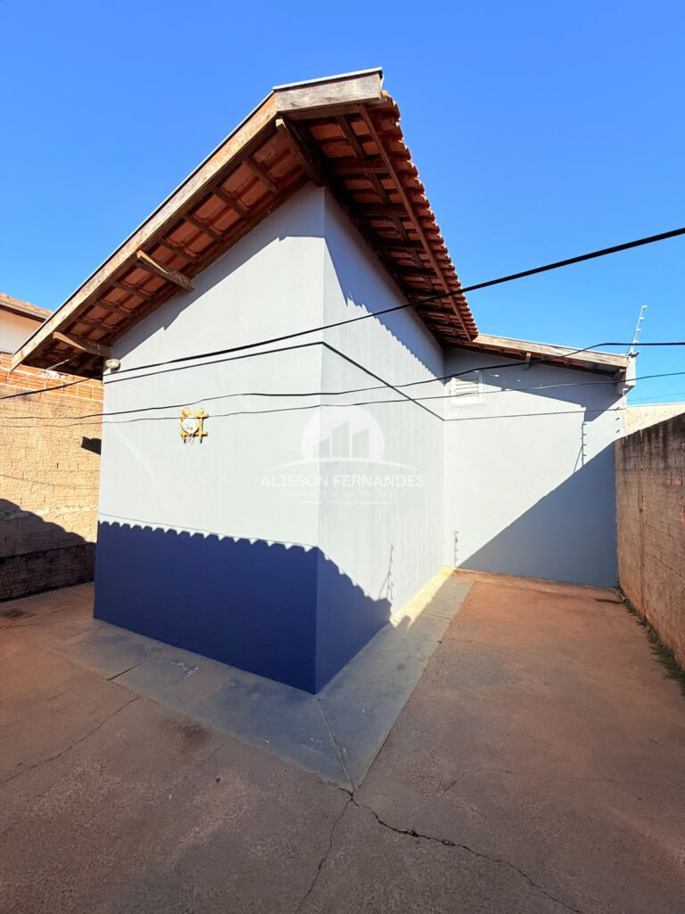 Casa a Venda Jardim Sao Rafael Leme SP 2 Qts e Quintal
